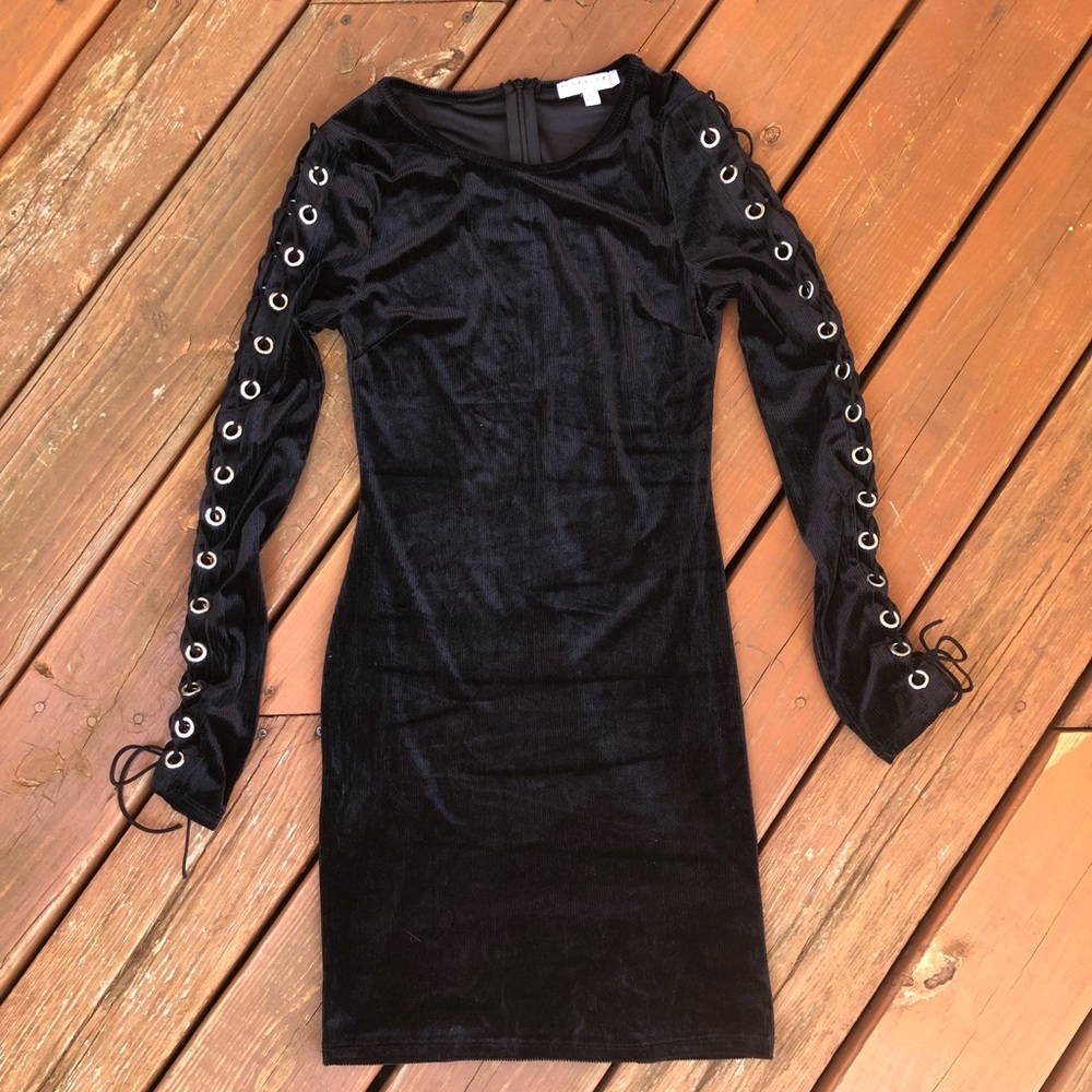 Ribbed Tie-Up-Sleeve Bodycon Dress